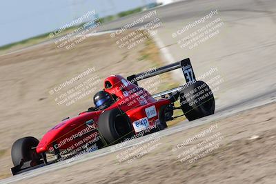 media/Apr-30-2022-CalClub SCCA (Sat) [[98b58ad398]]/Group 6/Race (Outside Grapevine)/